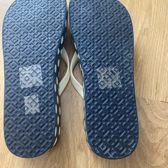 Tory Burch Polka Dot Flip Flops - Picture 3 of 4